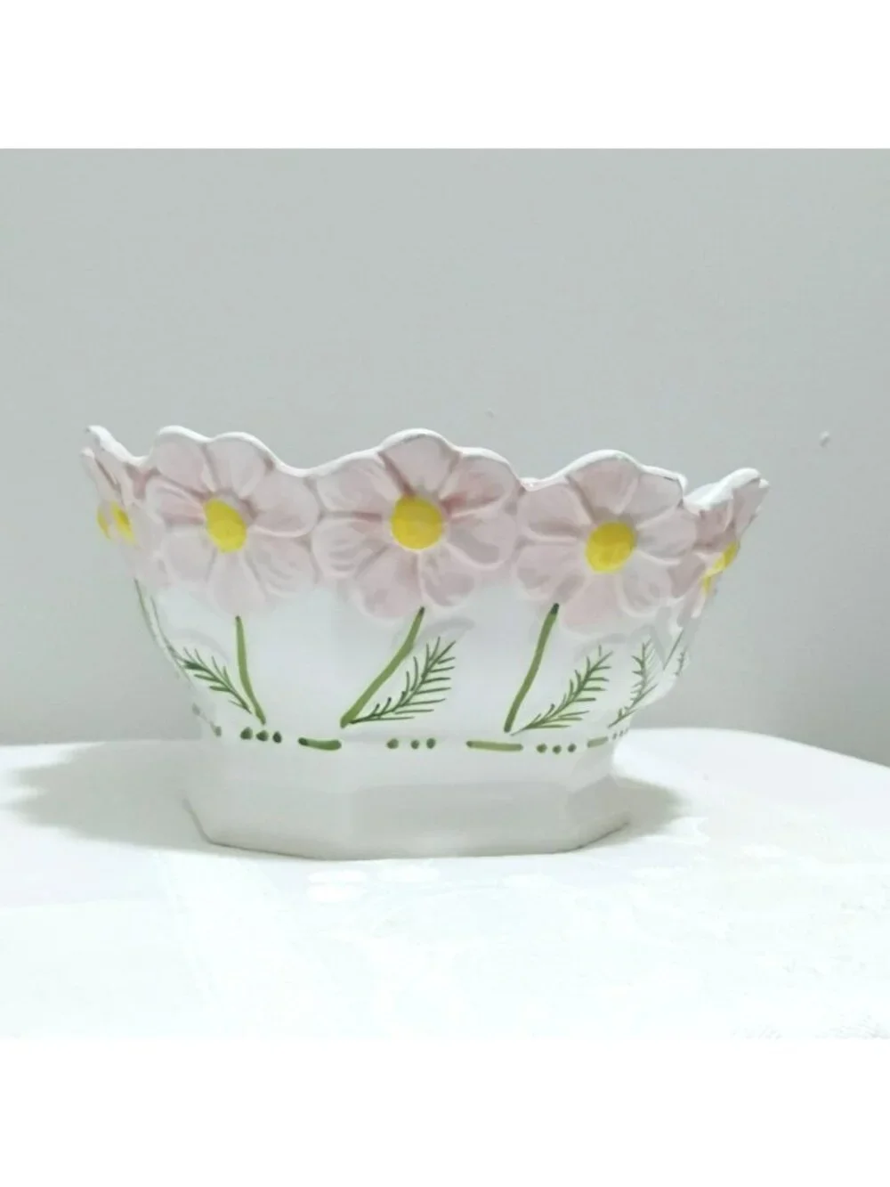 Vintage Portuguese Majolica Pink Daisy Ceramic Planter Cachepot Bowl Pot 8”
